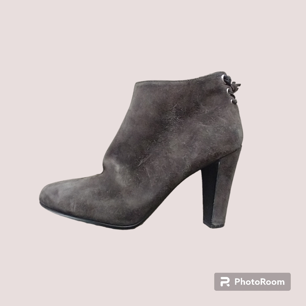 THE ORIGINAL CAR SHOE By PRADA Brown Suede Size 39.5‎ EU 9 US Ankle Boots Italy - Picture 2 of 8
